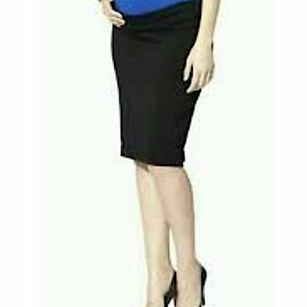 Maternity black ponte pencil skirt NWT - Size M